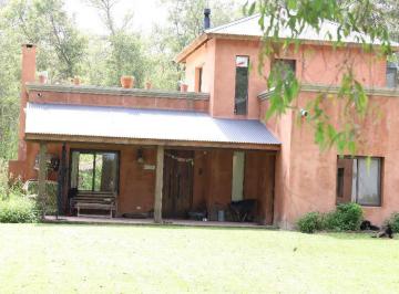Campo · 4000ha · Venta Casa en Lote de 4000 m² Aproximadamente.