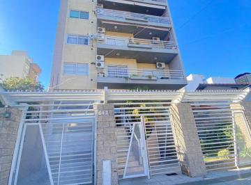 Departamento · 88m² · 3 Ambientes · 1 Cochera · Departamento Tres Ambientes con Dos Cocheras