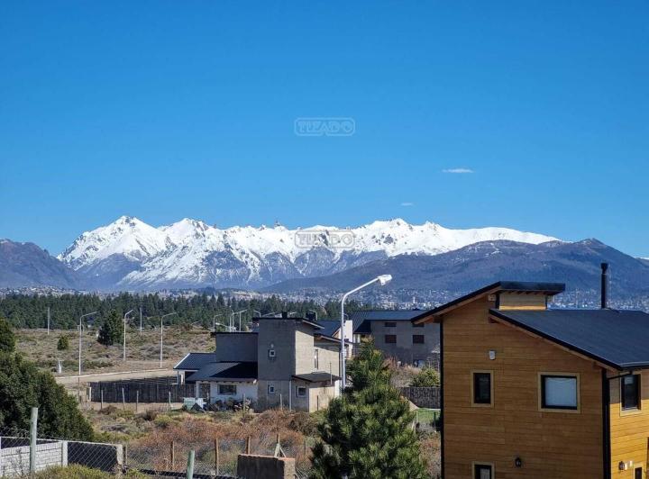 Terreno · 670m²