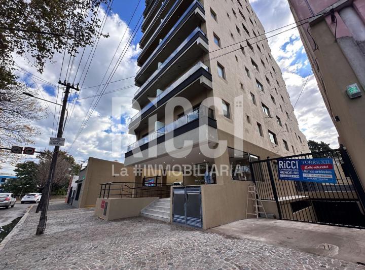 Departamento 2 Ambientes en Venta Berazategui Desarrollo en Pozo