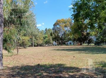 Terreno · 1470m² · Lote 1470 m² en Barrio Miralagos