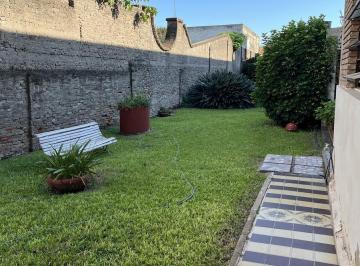 Casa · 540m² · 12 Ambientes · 1 Cochera · Casa en Arijon 536