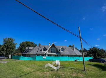 Casa · 390m² · 7 Ambientes · 2 Cocheras · Venta de Casa en Country Club San Diego, Moreno
