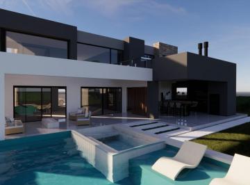Casa · 350m² · 4 Ambientes · 3 Cocheras · Casa en Obra