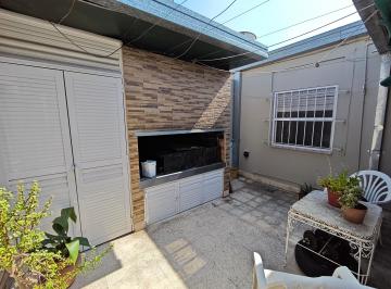 PH de 5 ambientes, La Plata · PH con 3 Habitaciones y 110 m² Construidos en Venta en La Plata