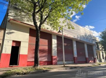 Local comercial · 288m² · Local en Alquiler