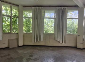 Oficina comercial · 24m² · 2 Ambientes · Venta Oficina 2 Ambientes por Escalera Centro de Pilar