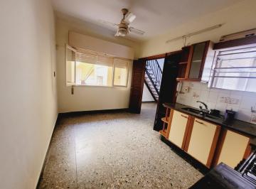 Casa · 65m² · 4 Ambientes · Casa en Alquiler de Pasillo Echesortu