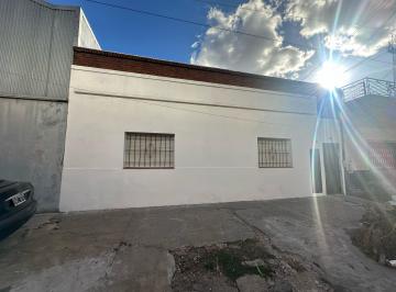 PH de 3 ambientes, La Matanza · PH en Venta 3 Ambientes Al Frente en La Tablada a 1 Cuadra de Crovara