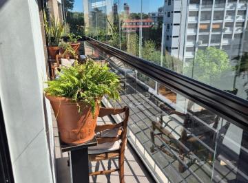 Departamento · 90m² · 4 Ambientes · 1 Cochera · Alquiler Amplio 4 Amb. con Espacio Guardacoches y Baulera.