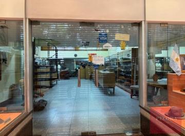 Local comercial · 198m² · Local de 198 m² Apto T/ Destino a m del Congreso Sin Expensas!