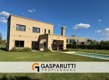 Casa · 200m² · 5 Ambientes · 2 Cocheras · Casa en Venta en Puertos del Lago, Araucarias con Pileta