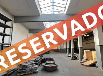 Bodega-Galpón · 414m² · 1 Cochera · Venta Galpón Industrial Avellaneda Piñeyro