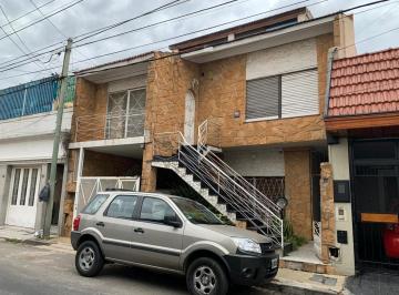 PH de 3 ambientes, Avellaneda · PH Al Fondo de Tres Ambientes Espiñeyro