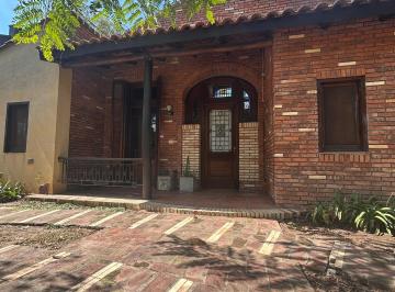 Casa de 5 ambientes, Pilar · Oportunidad, Venta con Renta Hasta Agosto 2027 Saint Matthews Village, Casa en Una Planta