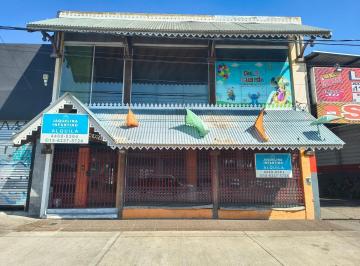 Local comercial · 200m² · Local / Depósito Gaona