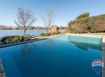 Casa · 1092m² · 7 Ambientes · 5 Cocheras · Casa 7 Amb Venta Talar del Lago 2 Al Agua, Piscina