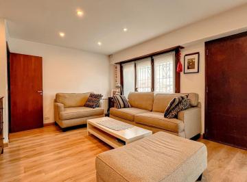 Casa · 344m² · 5 Ambientes · 3 Cocheras · Venta en Block Casa Departamento y Galpón