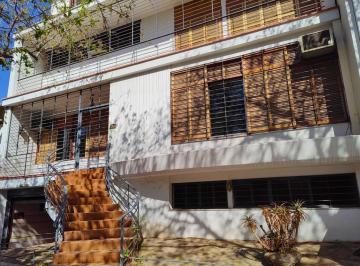 Casa · 545m² · 10 Ambientes · 3 Cocheras · B° Bombal - Casa Multifuncional en Venta - 4 Dorm. - 4 Baños - Ascensor - Piscina