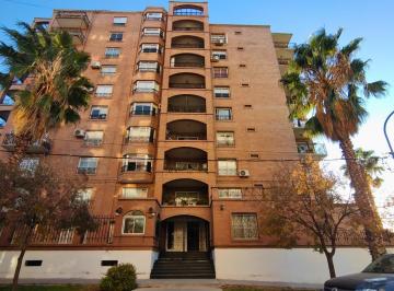Departamento · 105m² · 5 Ambientes · 1 Cochera · Depto de Categoria en Venta - a m 5ta Sección