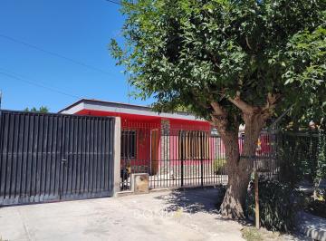 Casa · 132m² · 3 Dormitorios · 1 Cochera · Casa en Venta en Palmira / 3 Dorm /baño / Cochera