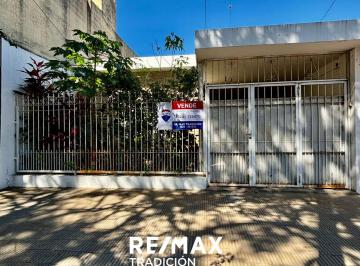 Casa · 150m² · 6 Ambientes · 1 Cochera · Casa en Venta - Centro de Resistencia