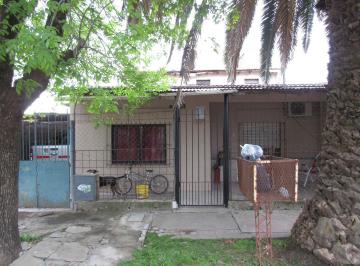 Casa · 160m² · 5 Ambientes · 3 Cocheras · Casa Dúplex en Moreno