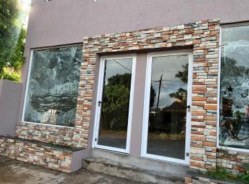 Local comercial · 40m² · Local Comercial en Alquiler Zona Acc. Sur!