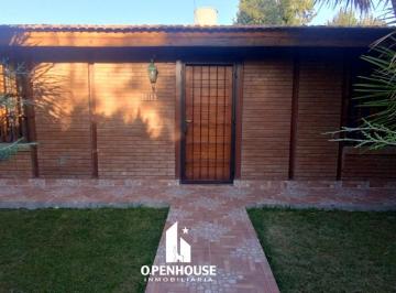 Casa de 2 ambientes, Luján de Cuyo · Openhouse Inmobiliaria Alquila Hermosa Casa con Jardin y Pileta.