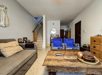 PH · 100m² · 3 Ambientes · Venta Hermoso PH 4 Ambientes en José León Suarez