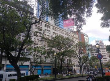 Oficina comercial · 80m² · 3 Ambientes · Oficina de 3 Ambientes con Baño Privado en Monserrat