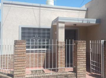 Casa · 2 Dormitorios · Casa - San Vicente