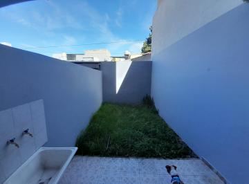 Departamento de 2 ambientes, Tres de Febrero · Alquiler 2 Ambientes Patio y Garaje