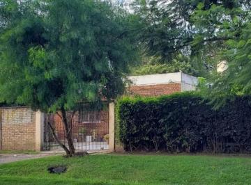 Casa · 150m² · 3 Ambientes · 1 Cochera · Casa en Venta La Reja 3 Ambientes