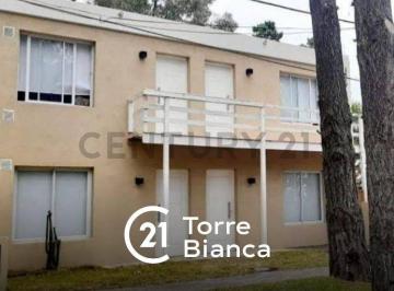 Departamento · 30m² · 2 Ambientes · Alquiler Anual Departamento 2 (Dos) Ambientes en Ostende, Pinamar. Costa Atlantinca.