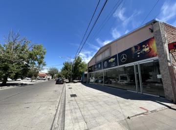 Local comercial · 208m² · Local Comercial m de Av 9 de Julio - Frente a Todo Obra
