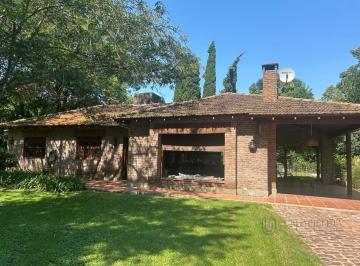 Casa · 140m² · 3 Dormitorios · Casa en Golf Club Argentino - Alquiler Anual con Muebles - Urdapílleta Propiedades