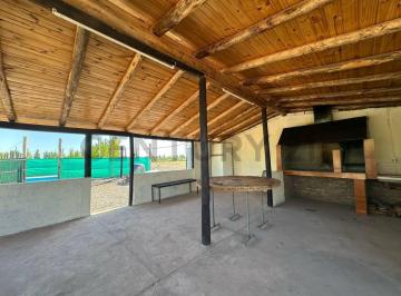 Terreno · 50m² · 1 Cochera · Terreno con Quincho y Pileta en Venta en Guaymallen