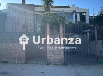 Casa de 4 ambientes, Villa Carlos Paz · Casa en Venta 2 Dorm. con Pileta en Carlos Paz, Sierras de Córdoba.