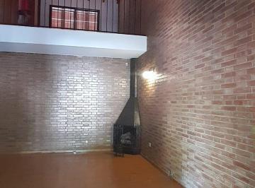 Casa de 8 ambientes, Ciudad de Mendoza · Hermosa Propiedad en Alquiler en La Quinta Sección