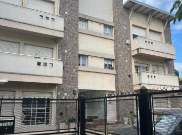 Departamento · 45m² · 2 Ambientes · Alquiller Dos Ambientes Castelar Sur