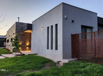 Casa de 3 ambientes, Guaymallén · Casa en Venta Barrio Privado Nuestra Señora del Rosario
