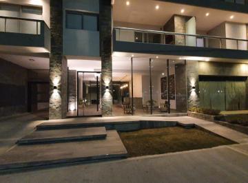 Departamento · 79m² · 2 Dormitorios · 1 Cochera · Se Vende Dto Dos Dorm. en Exelente Edificio