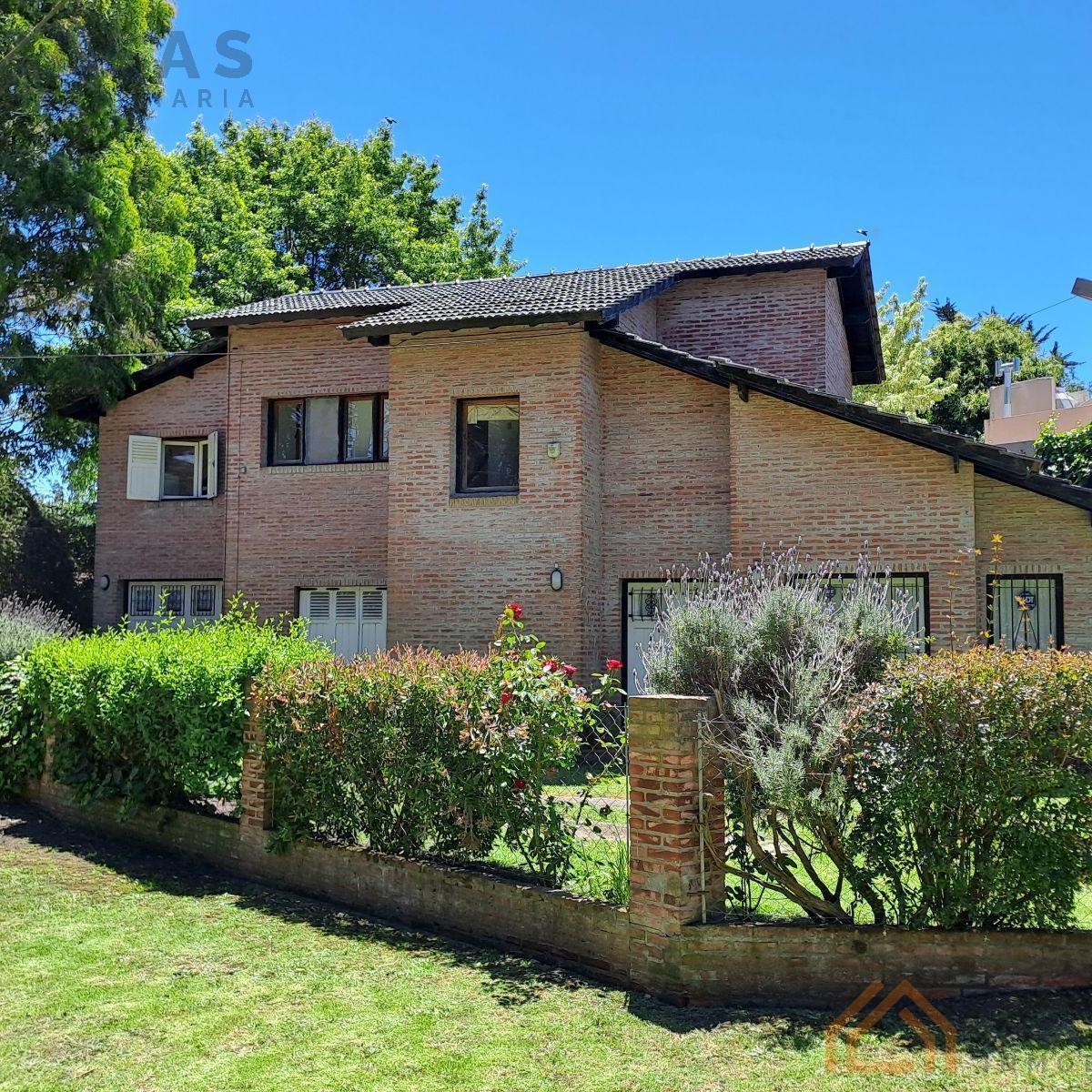 Casa 4 amb, 170m² con garage en Bosque Peralta Ramos