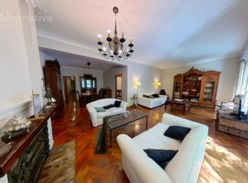 PH · 162m² · 5 Ambientes · Venta de Departamento en Belgrano R de 5 Ambientes.
