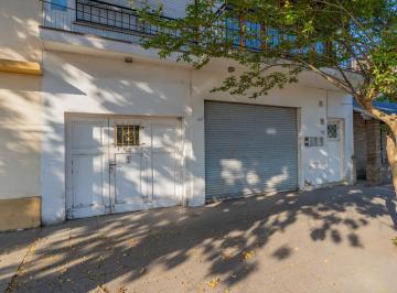 PH · 216m² · 7 Ambientes · 4 Cocheras · Oportunidad de PH en Block (3 Unidades)