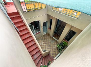 Casa · 198m² · 7 Ambientes · Venta Terreno con 4 Unidades en Block en Villa Gral. Mitre
