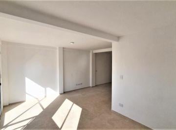 Departamento de 1 ambiente, Floresta · Departamento Venta Alquiler un Ambiente y Medio con Patio Apto Profesional