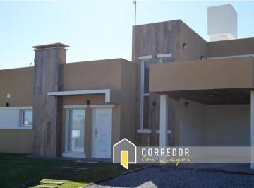 Casa · 160m² · 5 Ambientes · 1 Cochera · Alquiler Temporal, Casa, Costa Esmeralda, Barrio Residencial I, Lote Al 500