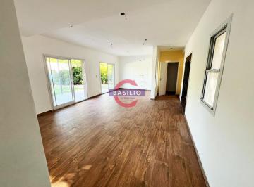 Casa · 180m² · 4 Ambientes · 1 Cochera · Venta de Casa 4 Ambientes con Pileta en Roble Joven